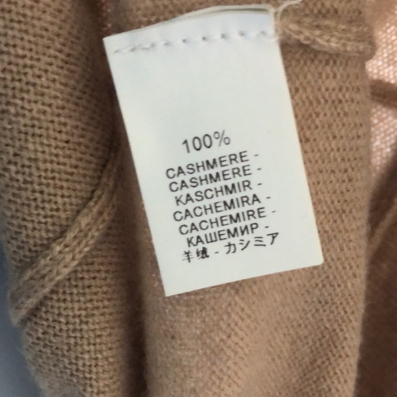 Brunello Cucinelli Deep V-Neck Cashmere Top - Picture 5 of 6